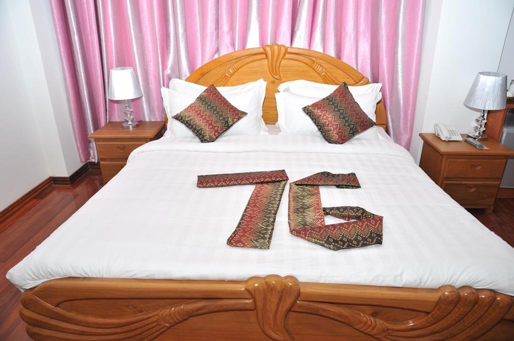 Hotel 76 Mandalay Chambre photo